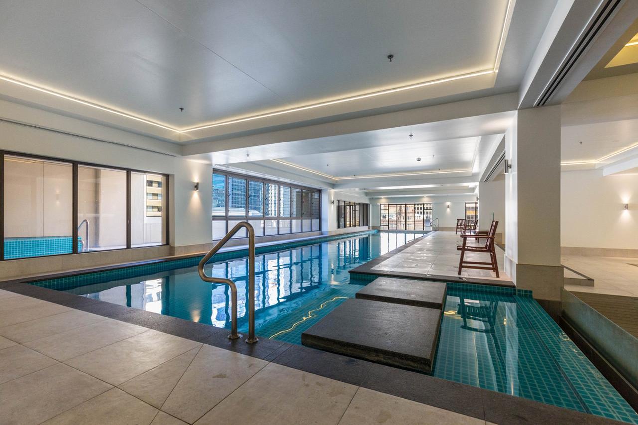 Stylish Central City Apartment With Pool And Gym Auckland Bagian luar foto